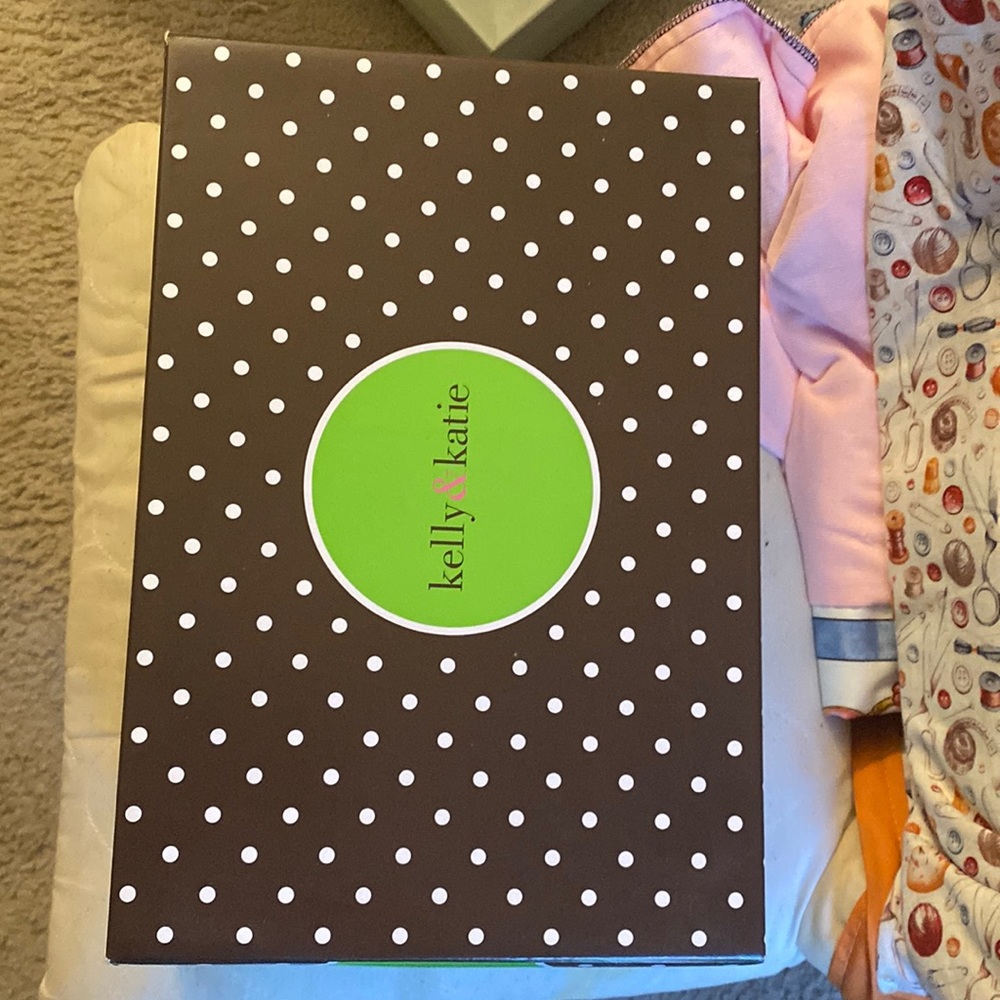 Kelly & Katie Tan Low Heel